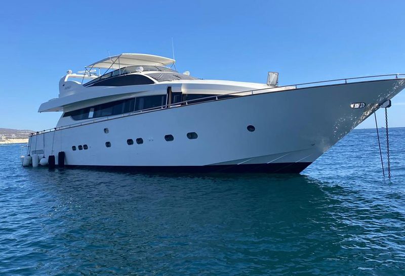 98-foot Avante motor yacht at anchor off the coast